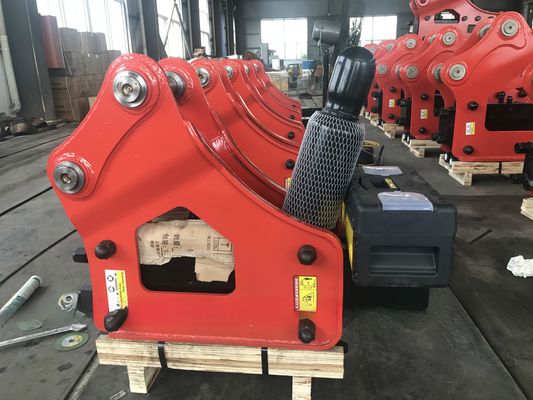 135mm إزميل الخرسانة الهيدروليكية الكسارة لمدة 20 طن حفارة 1 سنة الضمان